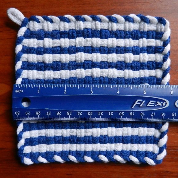 Set of 2 Handmade Artisan Woven Loomed Greek Colors  Potholders Hot Pads Trivets - Picture 3 of 5